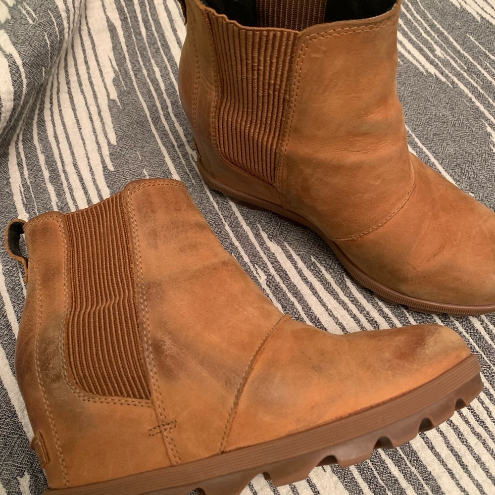 Sorel Joan of The Arctic II Wedge Chelsea Boot